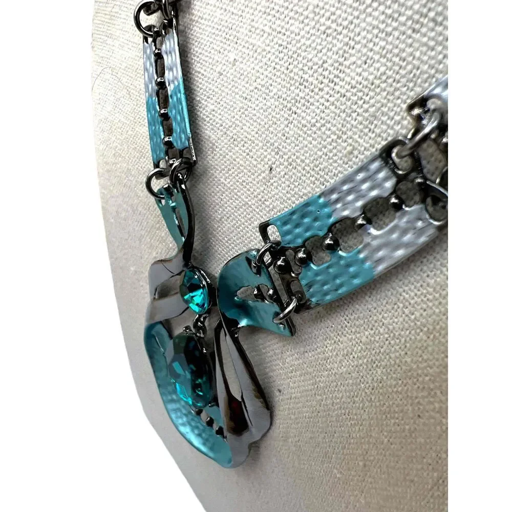 NEW Blue Crystal Silver Tone Drop Earrings Necklace Set - Picture 5 of 15